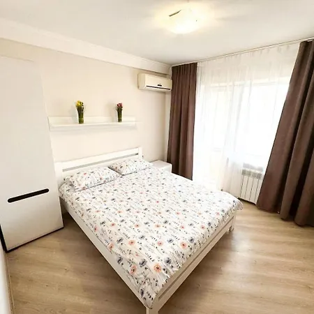 Artal Apartment On Obolonskyi Avenue 16A Київ Екстер'єр фото