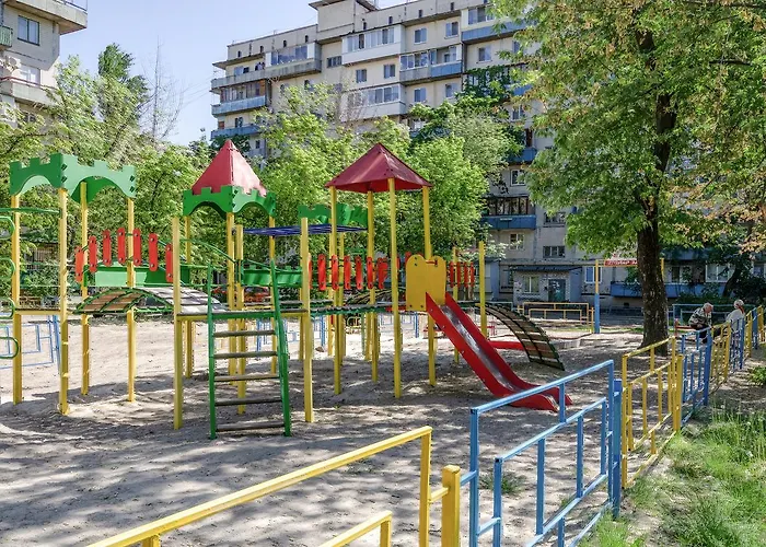 Artal Apartment On Obolonskyi Avenue 16A