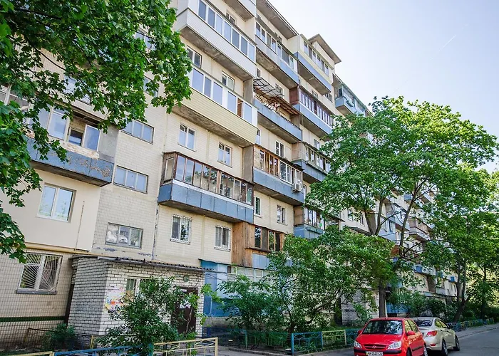 Artal Apartment On Obolonskyi Avenue 16A